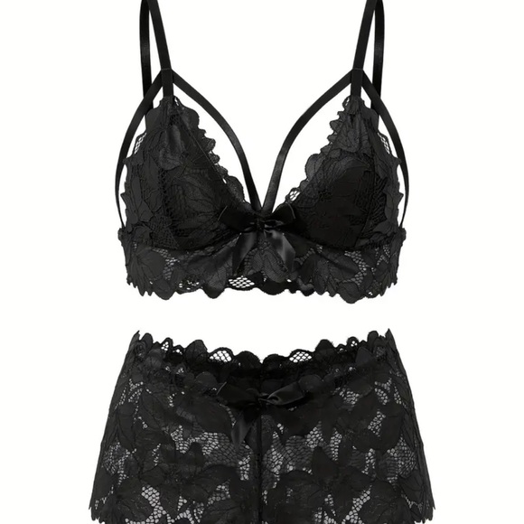 Other - Elegant Black Lace Lingerie Set